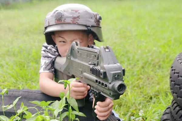 深圳专业军旅夏令营费用，7-28天价格一览